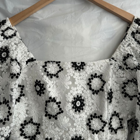 ASOS EDITION Black & White Floral Embroidered Puff Sleeve Mini Dress Size 8 NWT - Picture 4 of 12